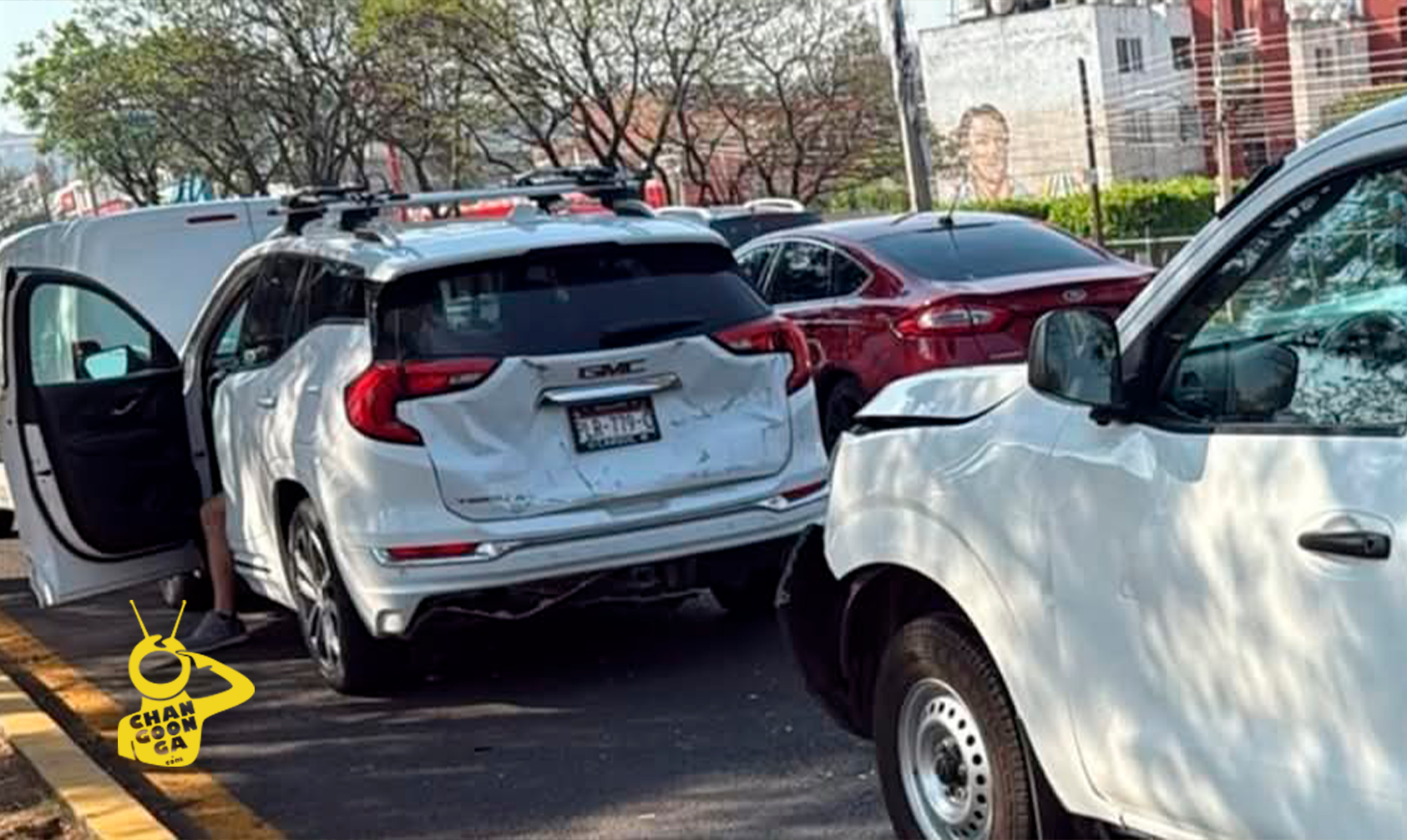 #Morelia Se Registra Carambola De 4 Autos Frente A La Colonia San ...