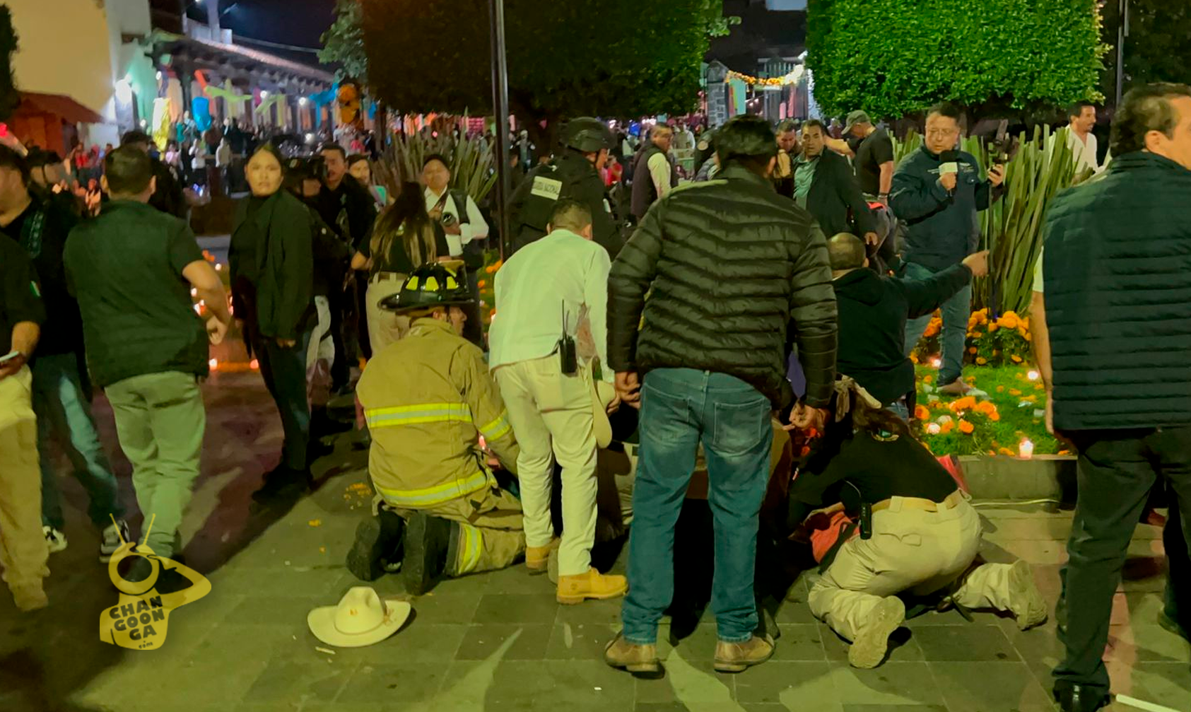Atentan Contra Carlos Manzo En El Centro De Uruapan; Su Agresor Fue ...